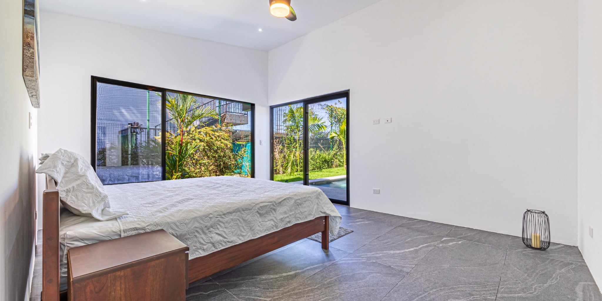 Stylish Brand New 3Bedroom Villa with Gated & Fenced Yard in Uvita